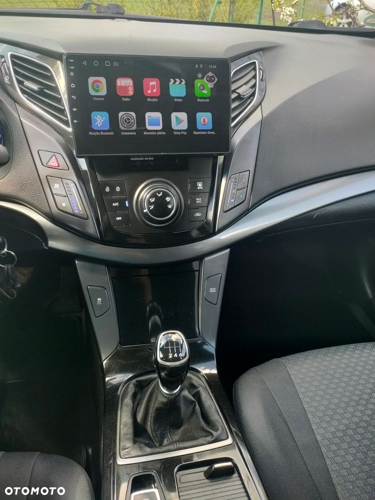 Hyundai i40 Kombi blue 1.6 Classic - 18