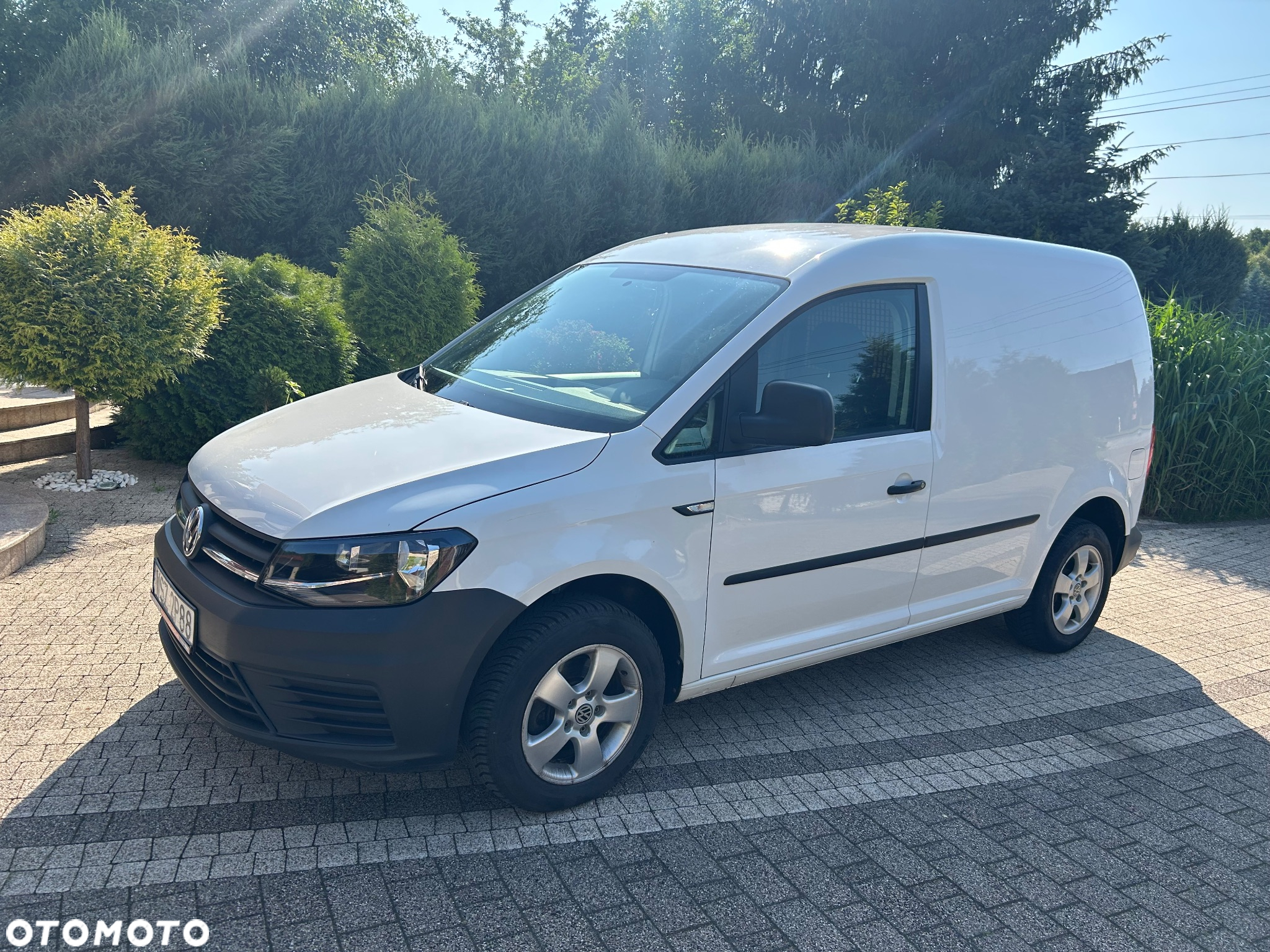 Volkswagen Caddy - 10