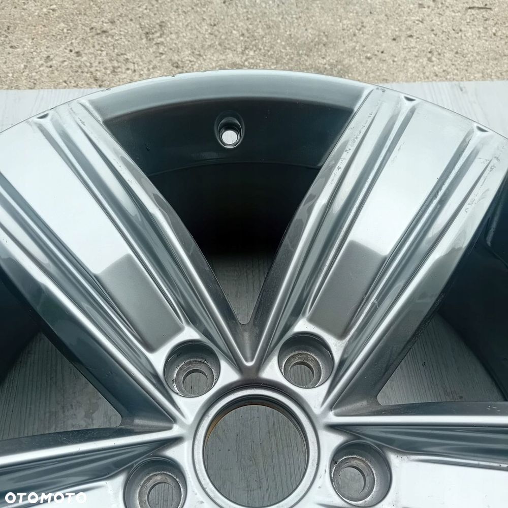 FELGA VW TIGUAN 7J 19 ET43 5x112 5NA601025Q 5NA601025R - 3