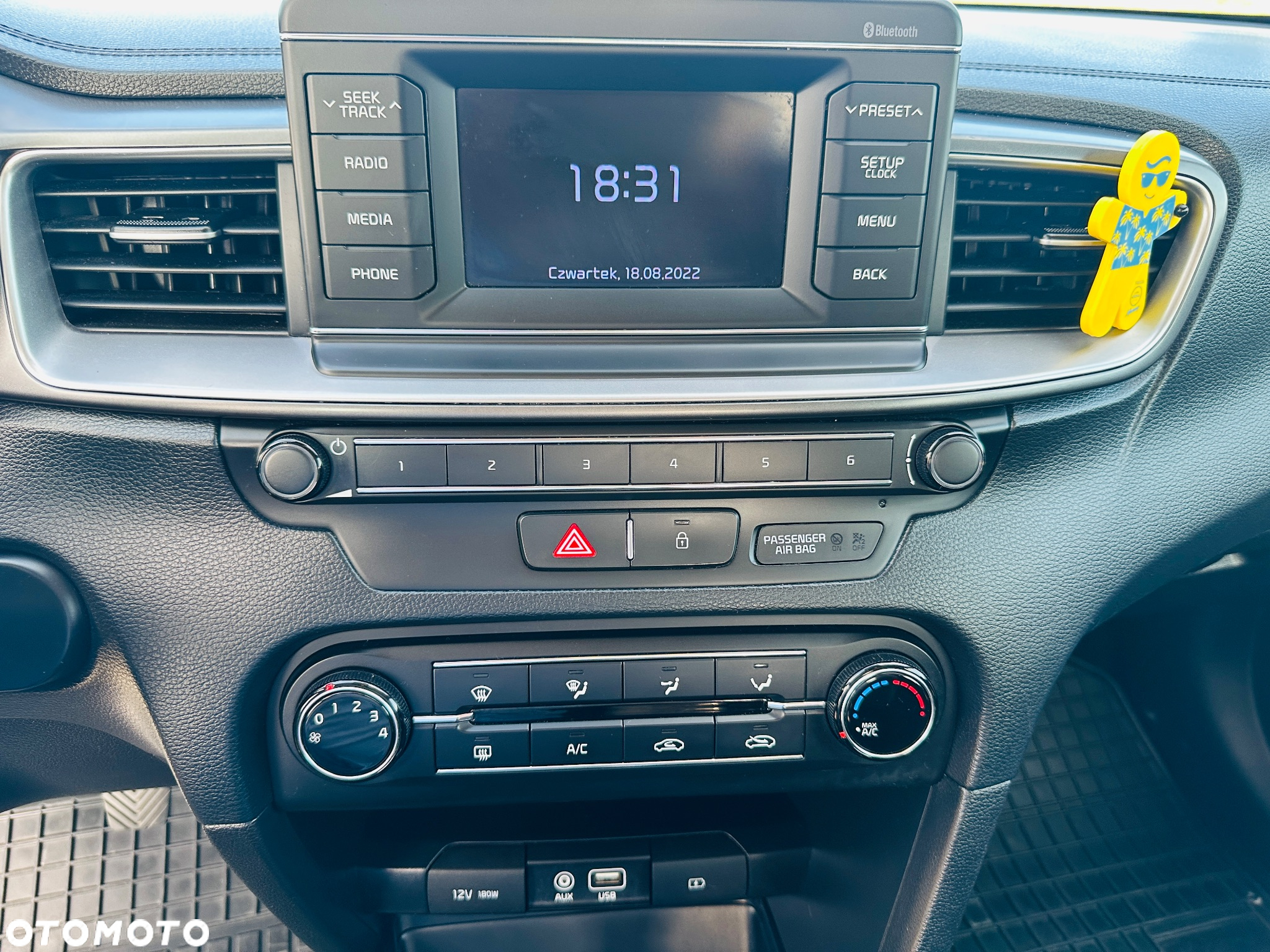 Kia Ceed 1.4 CVVT SW Attract - 10
