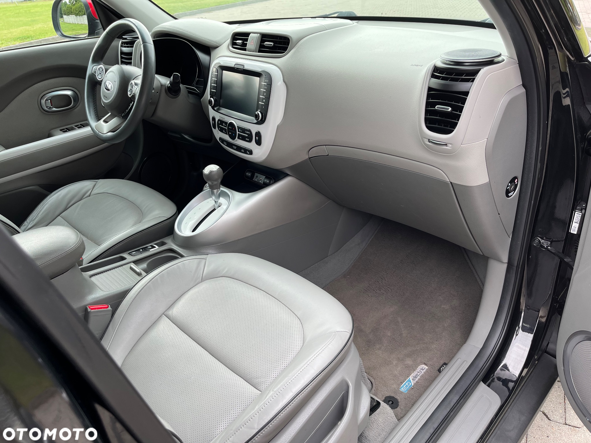 Kia Soul EV - 8