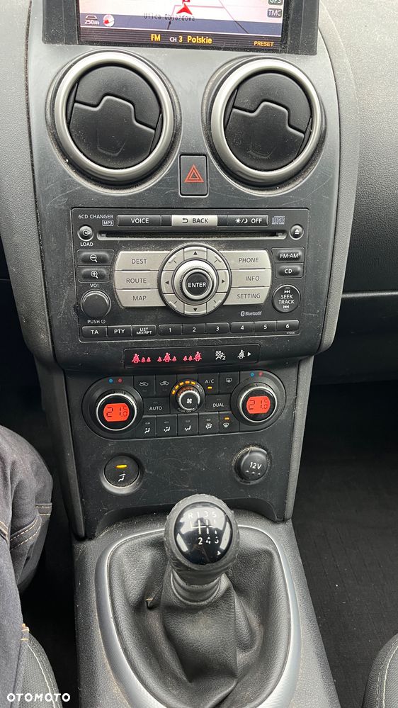 Nissan Qashqai 2.0 dCi 4 x 4 DPF tekna - 10
