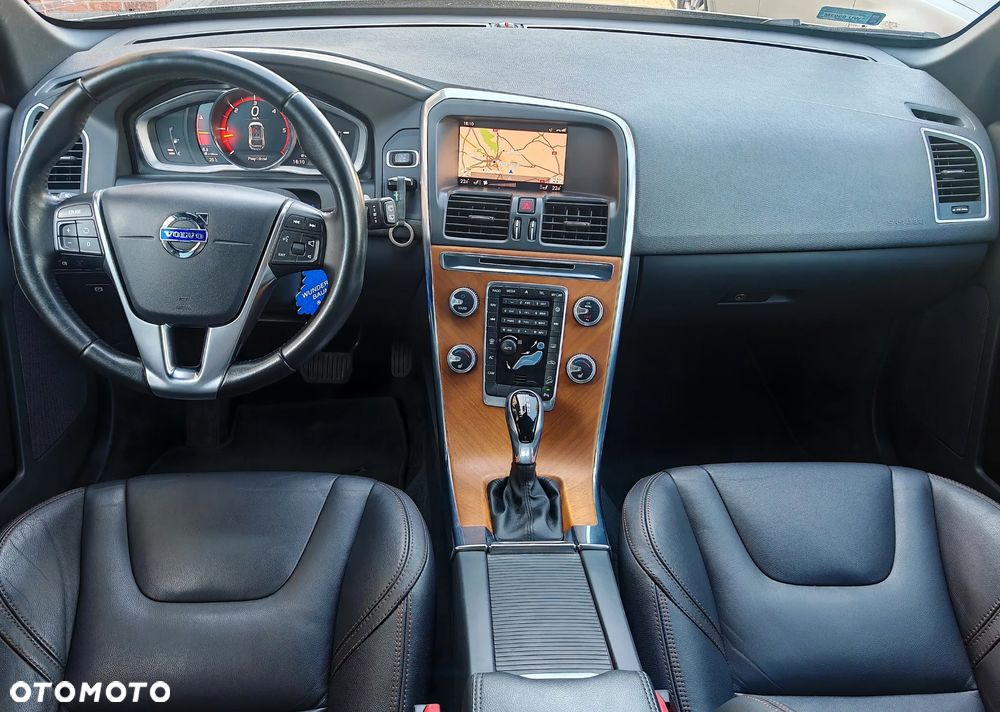 Volvo XC 60 D4 AWD Summum - 8