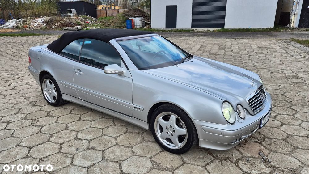 Mercedes-Benz CLK 430 - 15