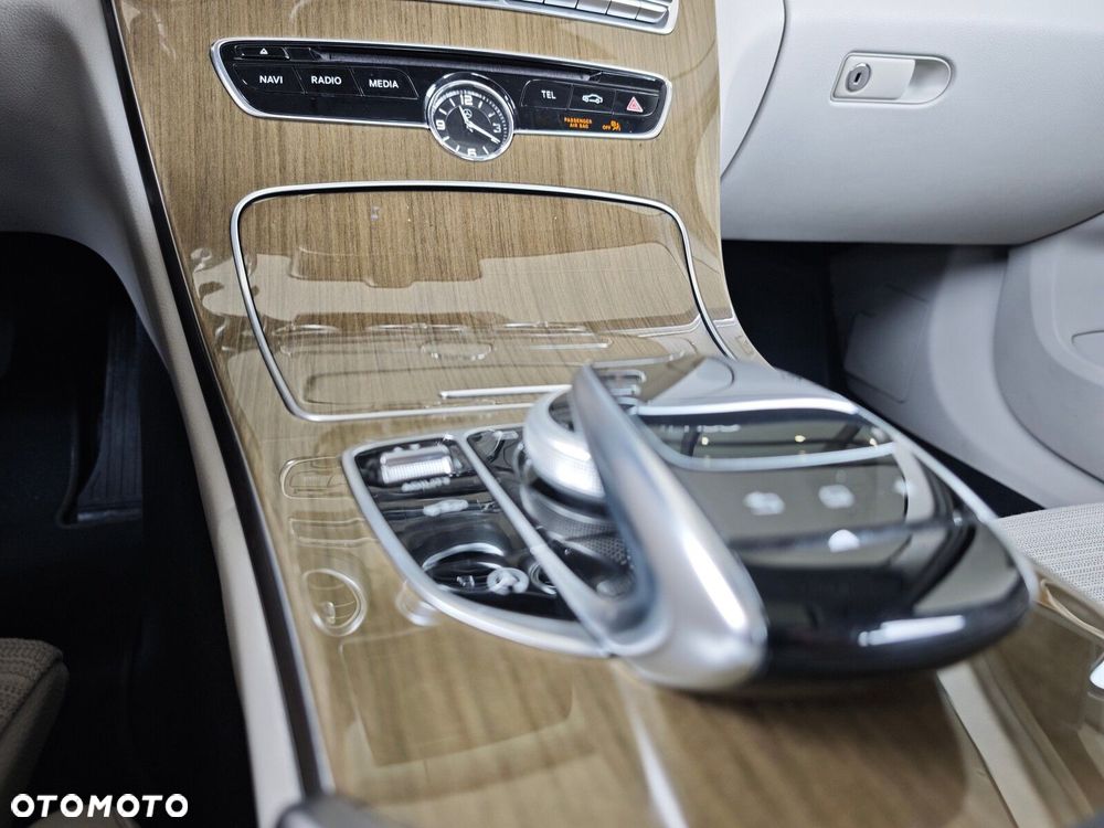 Mercedes-Benz Klasa C 220 (BlueTEC) d 7G-TRONIC - 29