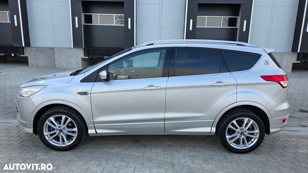 Ford Kuga 1.5 EcoBoost 2x4 Titanium - 7