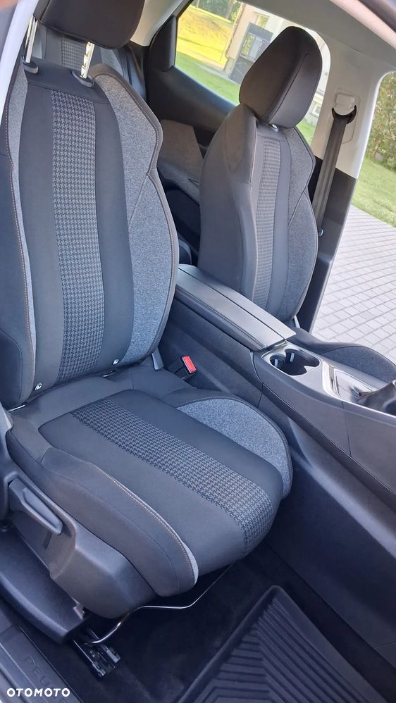 Peugeot 3008 BlueHDi 130 Stop & Start Allure - 20