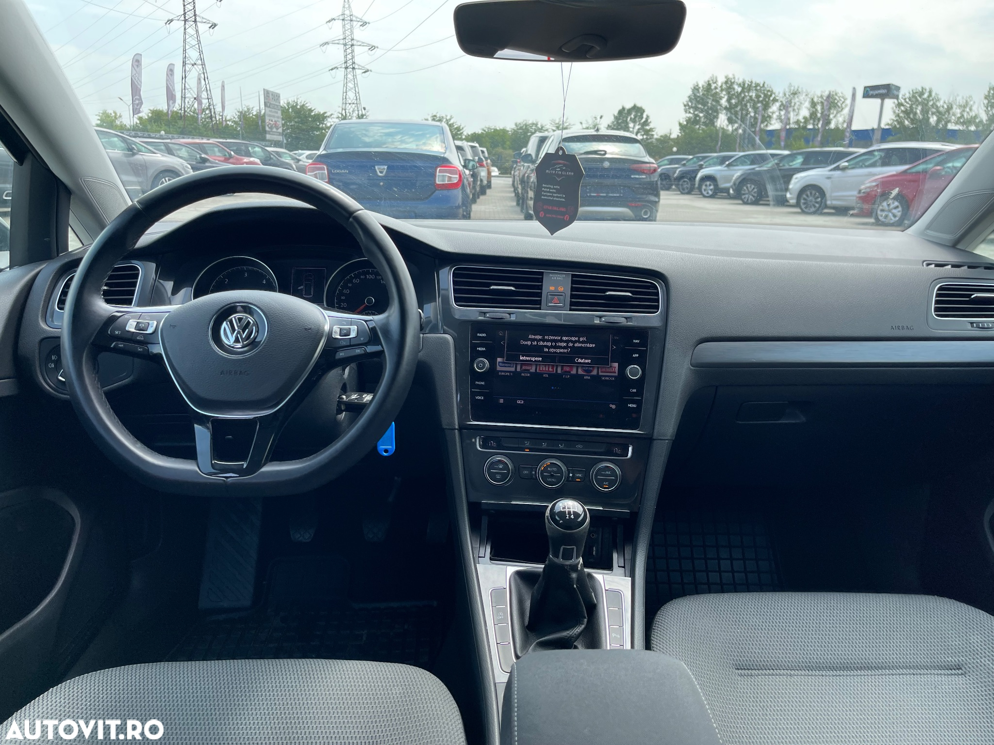 Volkswagen Golf 1.6 TDI (BlueMotion Technology) Comfortline - 13
