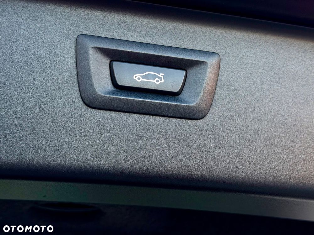 BMW Seria 5 520d - 16