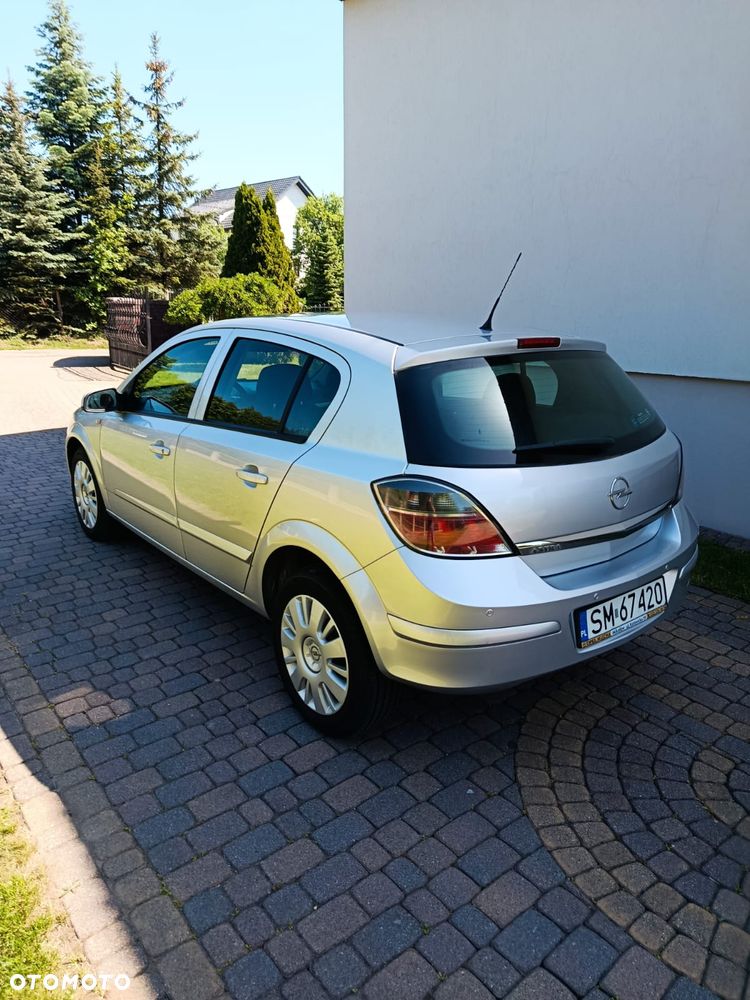 Opel Astra - 8