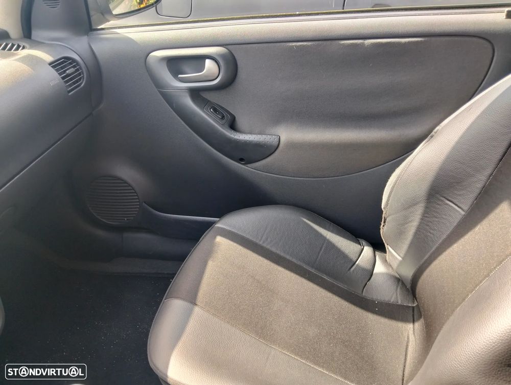 Opel Corsa 1.4 16V Sport - 6