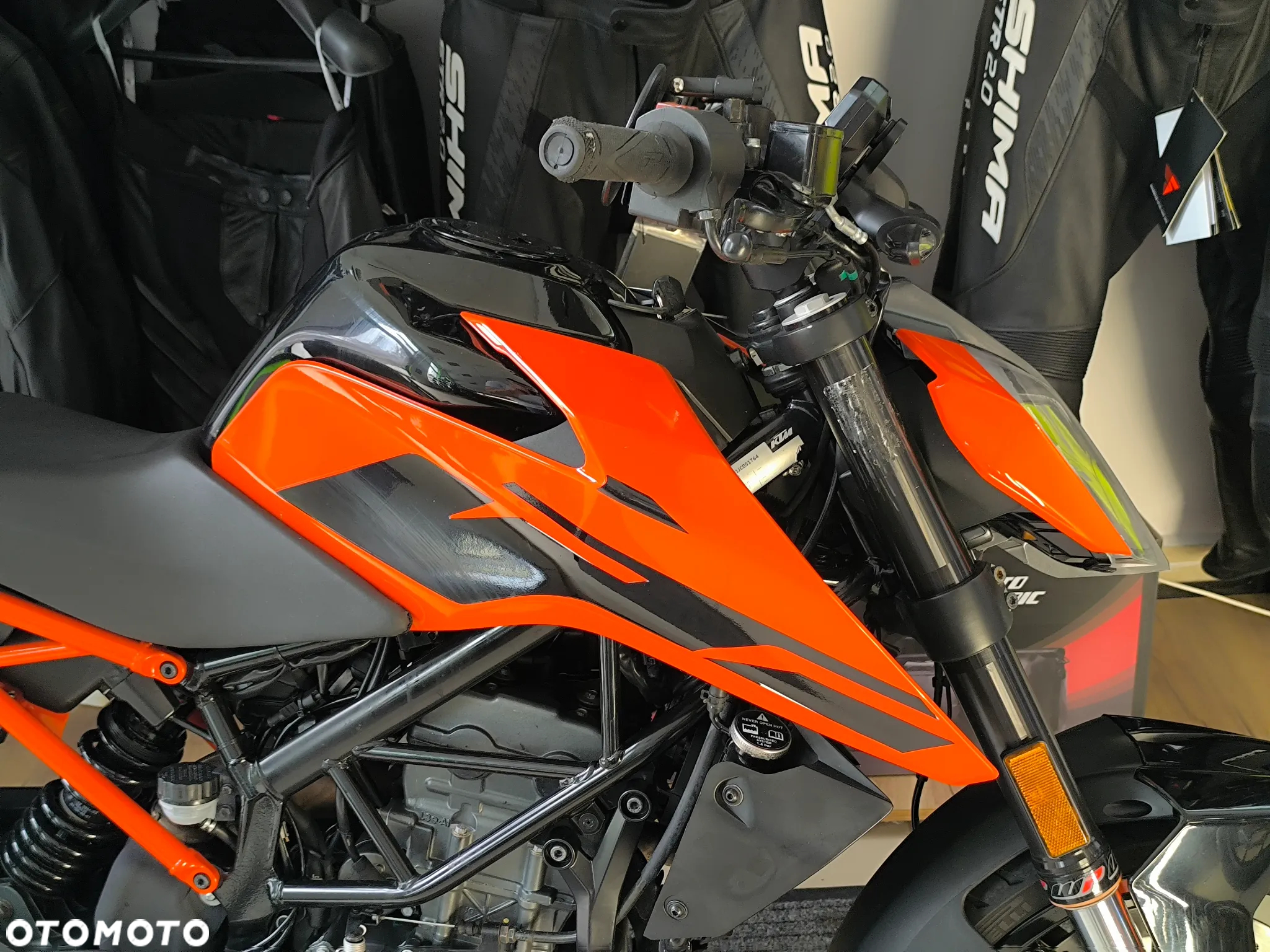 KTM Duke - 10