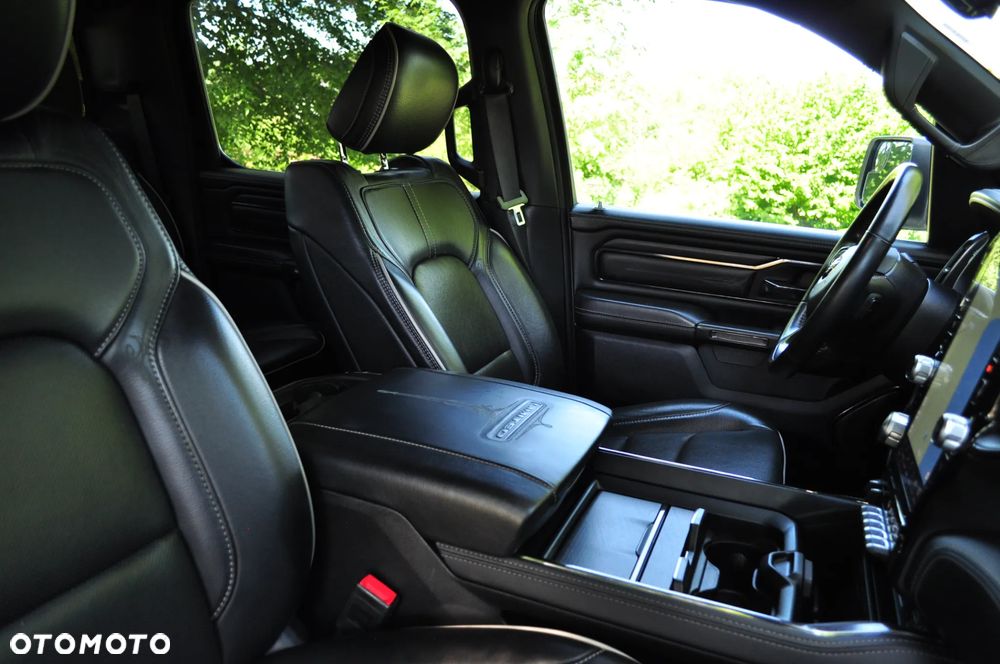 RAM 1500 5.7 Crew Cab Limited - 18