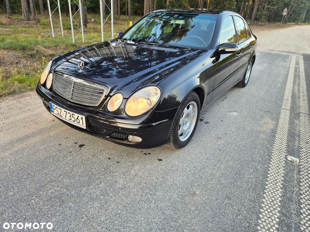 Mercedes-Benz Klasa E 200 Kompressor Automatik Classic - 4