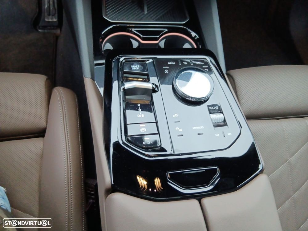 BMW i5 eDrive40 Pack Desportivo M Pro - 18