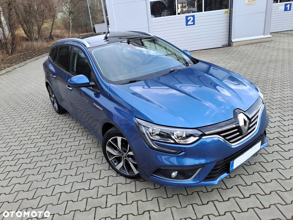 Renault Megane ENERGY dCi 130 Start & Stop Bose Edition - 5
