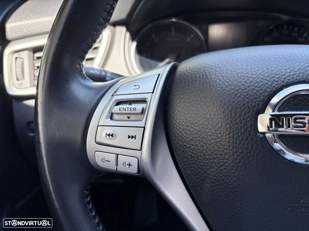 Nissan Qashqai 1.5 dCi Tekna Premium 17 Alcantara - 40