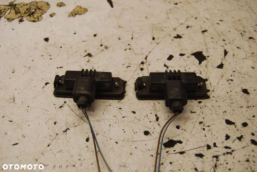 LAMPKI PODŚWIETLENIA TABLICY 1J6943021B LEON II GOLF IV LEON I 1J6943021 - 11