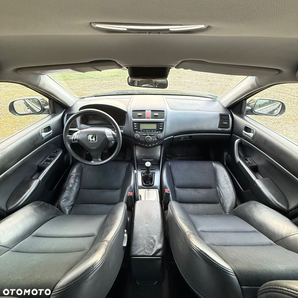 Honda Accord 2.0 Comfort - 15