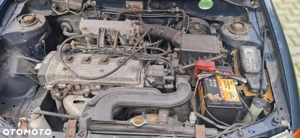 Toyota Starlet 1.4 - 12