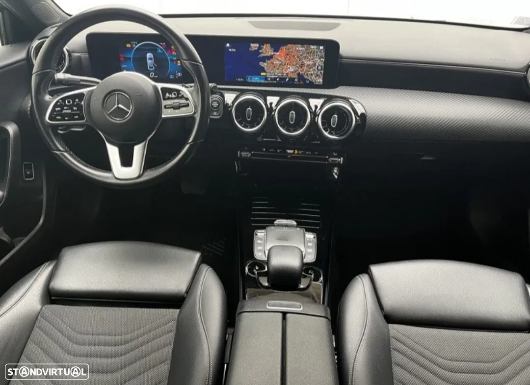 Mercedes-Benz A 180 Limousine d Business Solutions Frota Aut. - 13