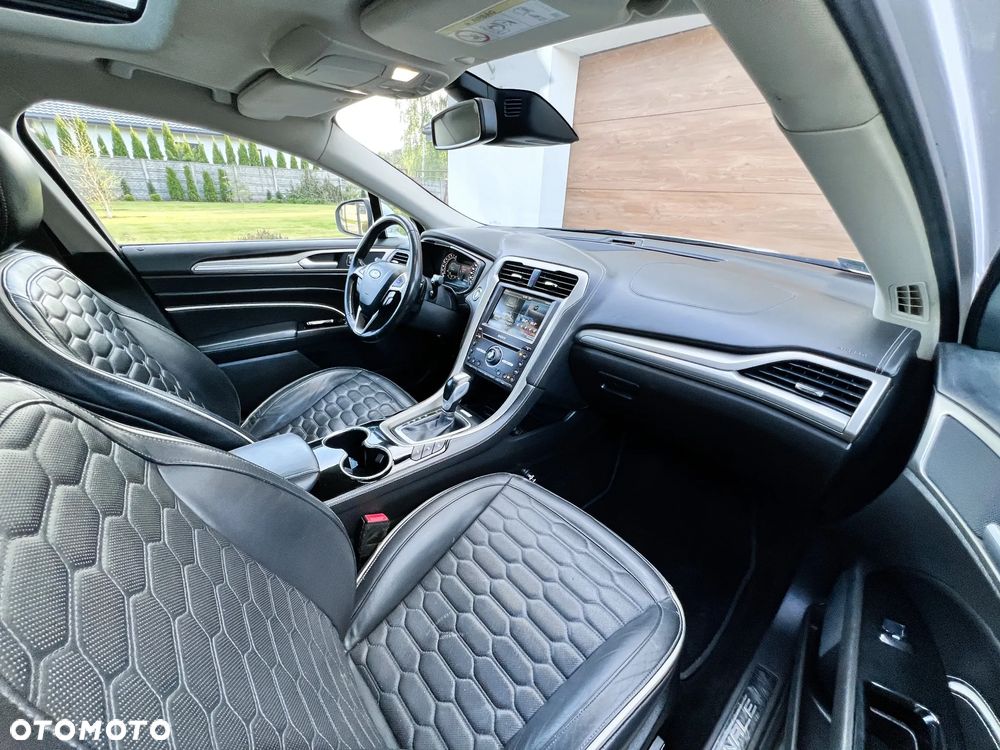 Ford Mondeo - 7