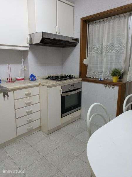 Arrendamento T2 Mindelo perto praia - Grande imagem: 5/6