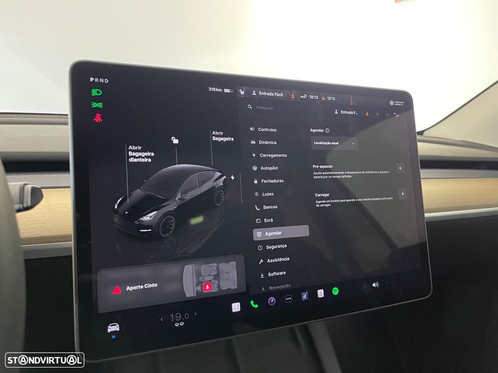 Tesla Model Y Long Range Dual Motor AWD - 28