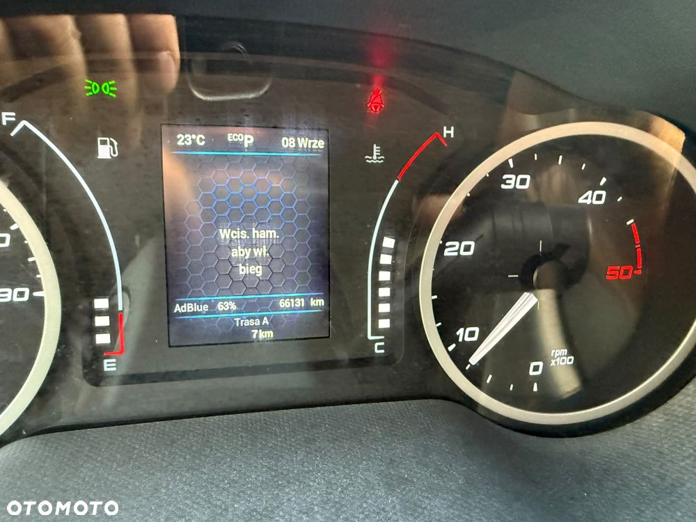 Iveco Daily 35S180, 3.0 180KM, L3H2, HiMatic, Winda, Niski przebieg - 35