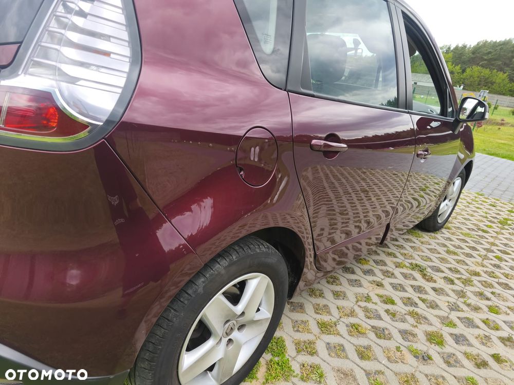 Renault Scenic - 28
