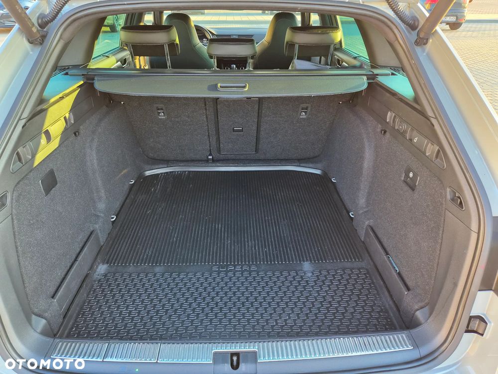 Skoda Superb 2.0 TSI 4x4 Sportline DSG - 5
