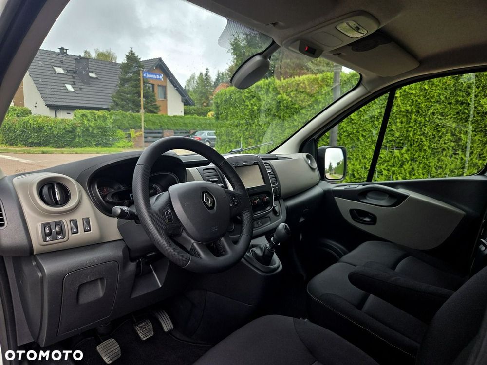 Renault Trafic - 9