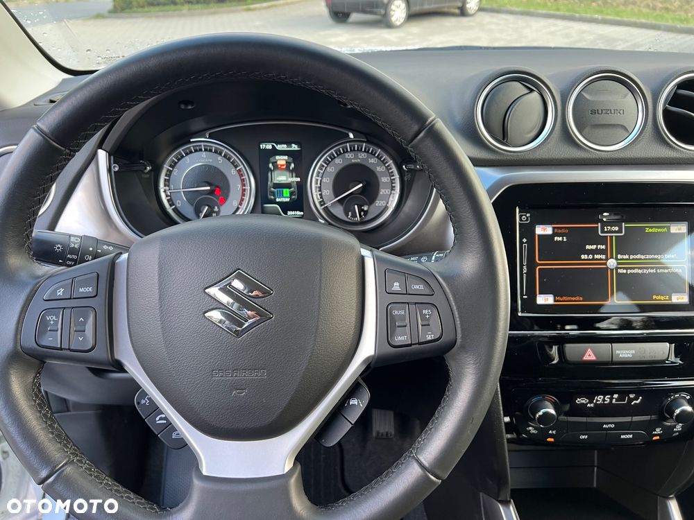 Suzuki Vitara 1.4 Boosterjet Hybrid Comfort+ - 11