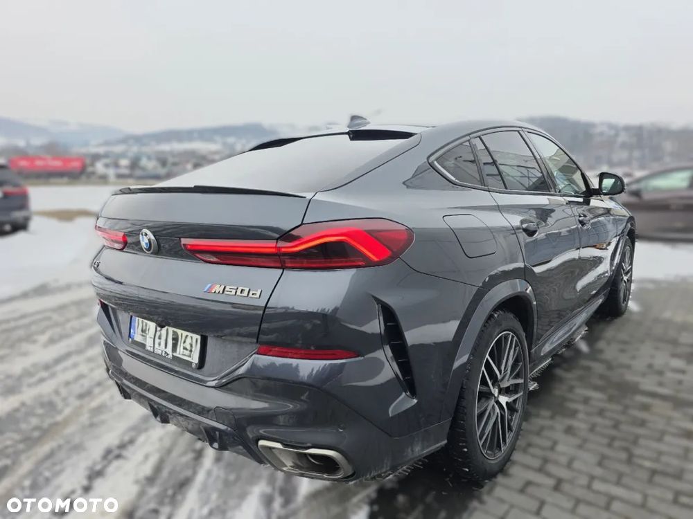 BMW X6M - 7