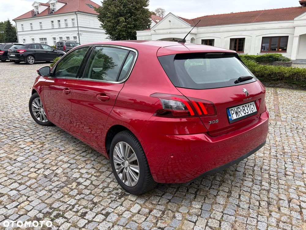 Peugeot 308 BlueHDi 130 Allure Pack - 32