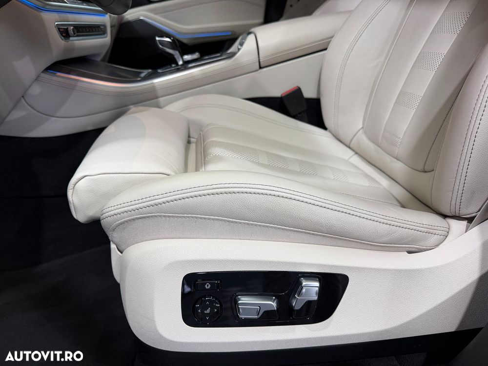 BMW X5 xDrive45e - 23