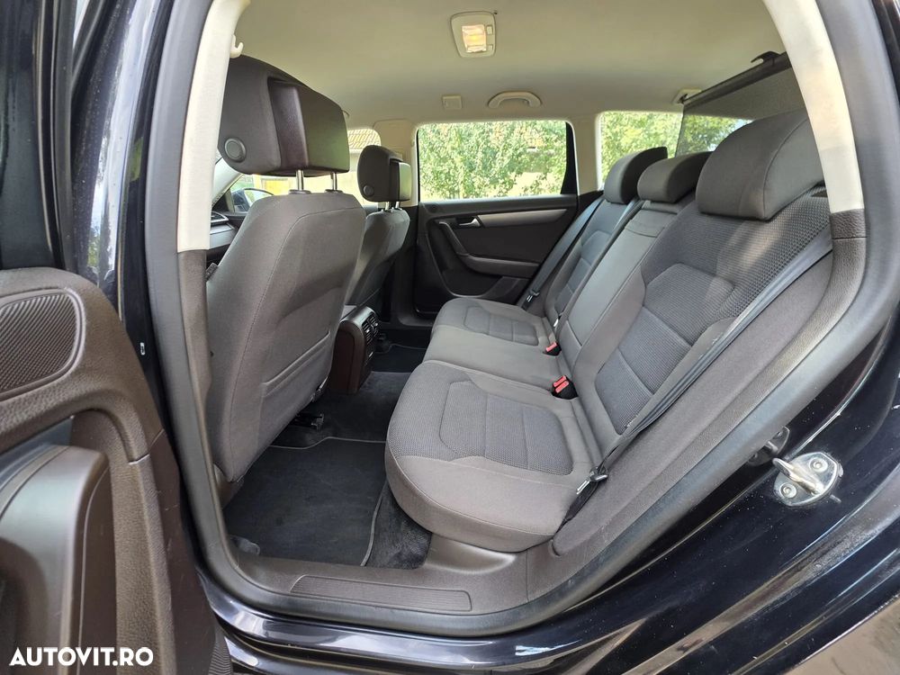 Volkswagen Passat 2.0 Blue TDI DSG SCR Comfortline - 10