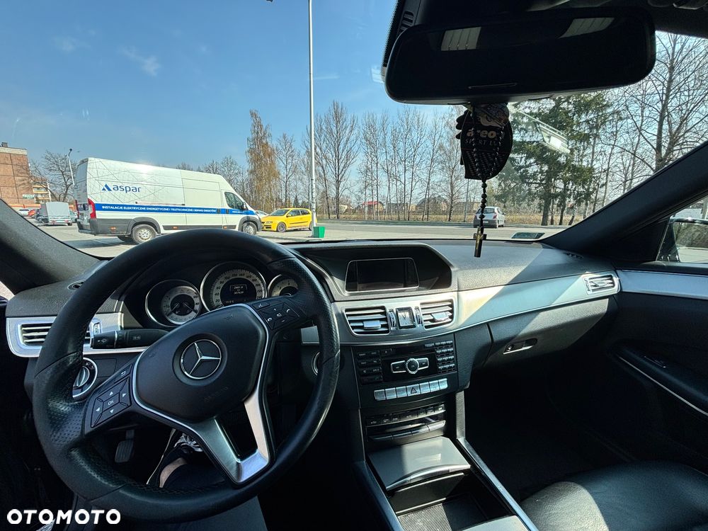 Mercedes-Benz Klasa E 220 BlueTEC 9G-TRONIC Classic - 7