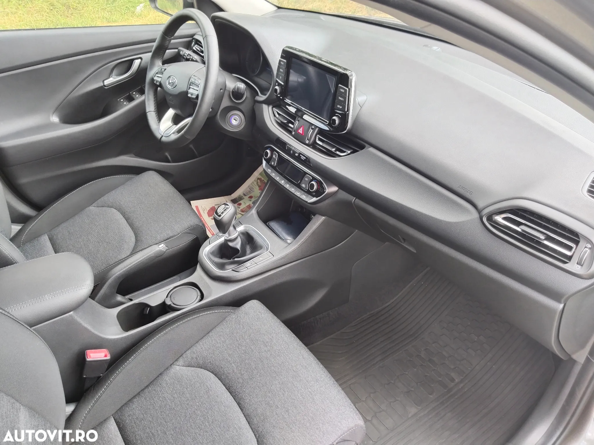 Hyundai i30 1.5 110CP 5DR M/T Highway - 9