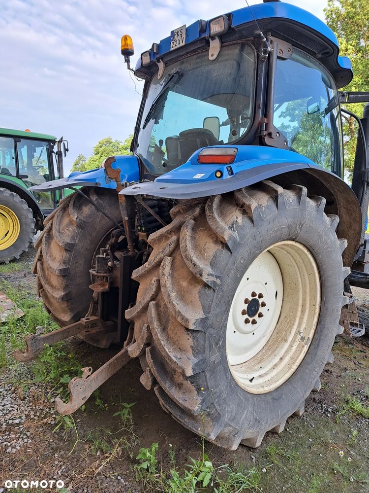 New Holland TS135A - 9