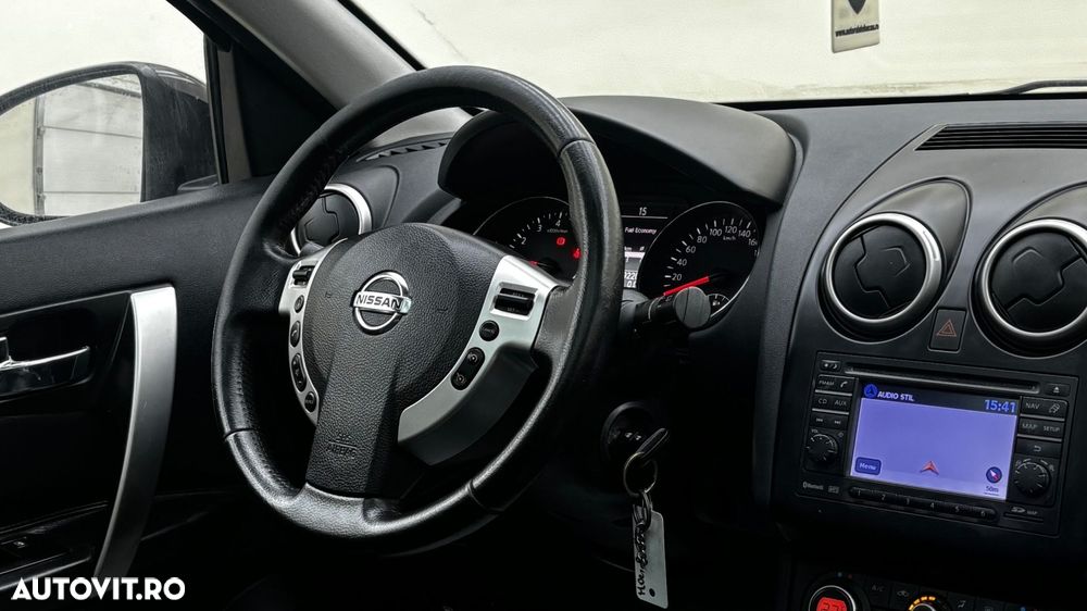 Nissan Qashqai+2 - 15