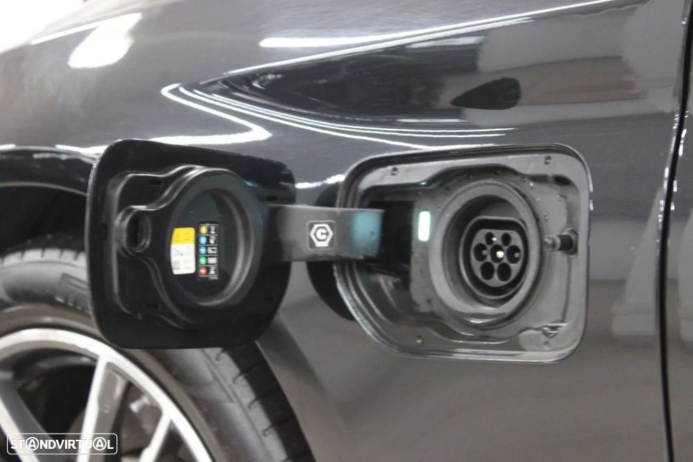 BMW 520 e Pack M - 9