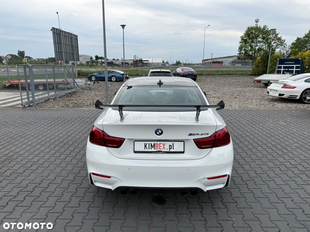 BMW M4 - 5