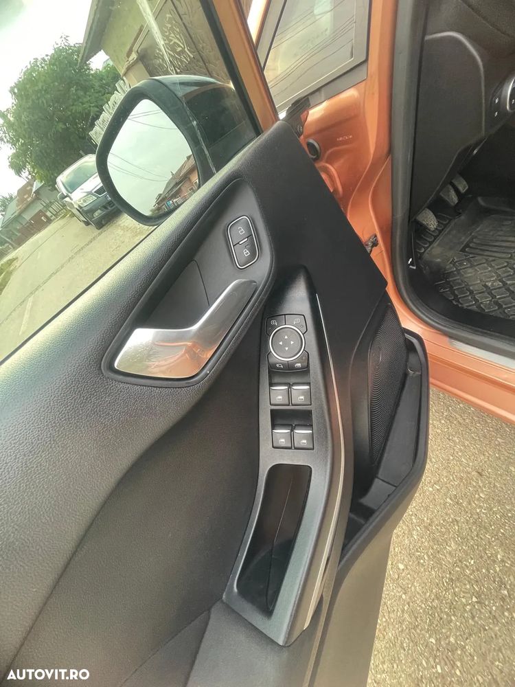 Ford Fiesta - 16