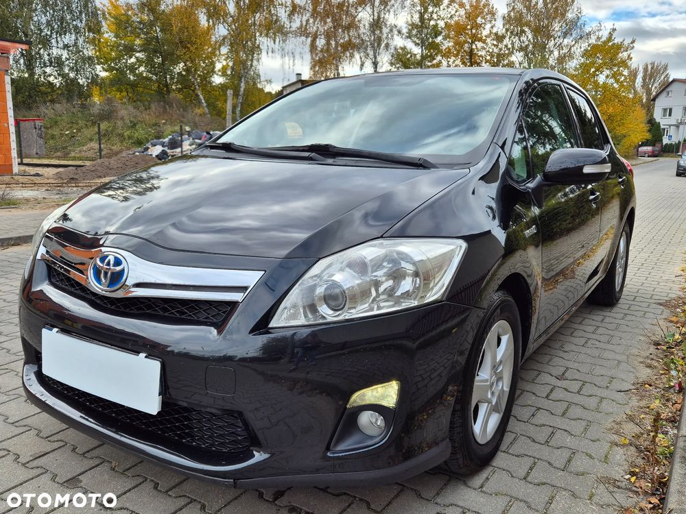Toyota Auris 1.8 HSD Luna