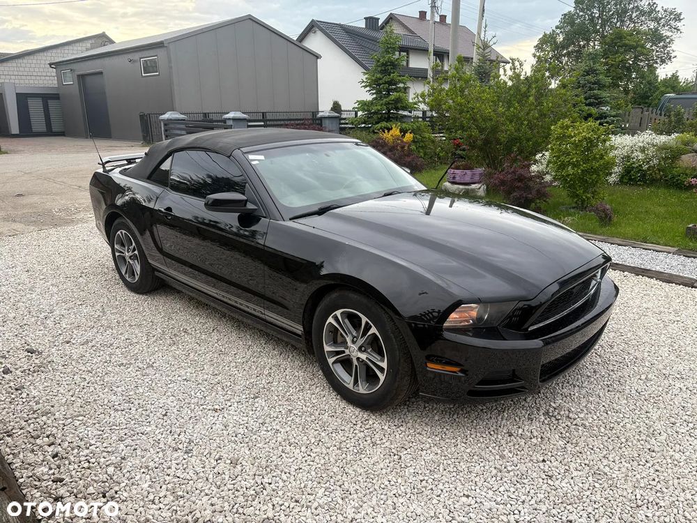 Ford Mustang 3.7 V6 Premium - 10