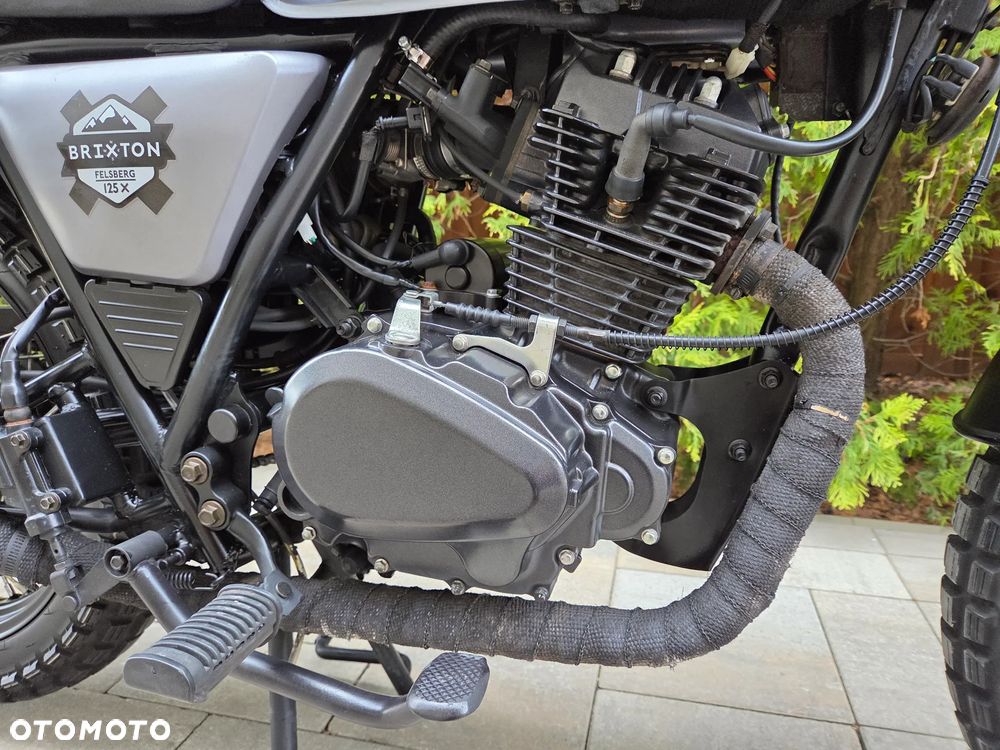 Brixton Cromwell - 17