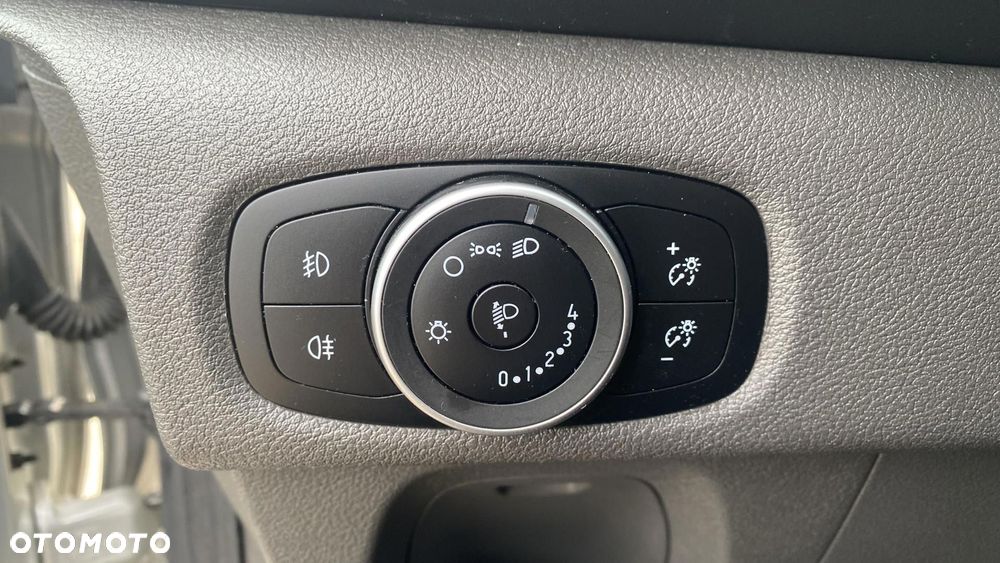 Ford Transit Custom - 23