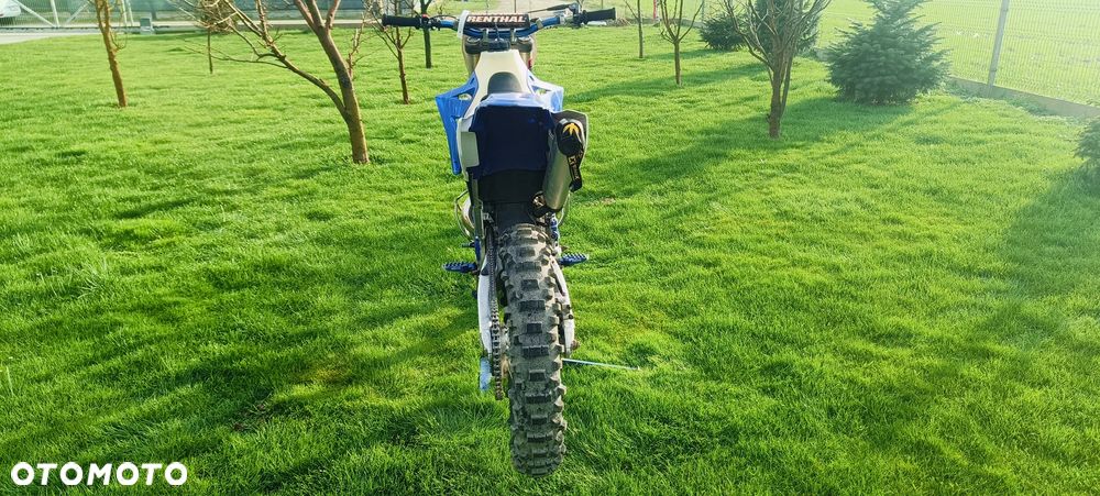 Yamaha YZ - 2