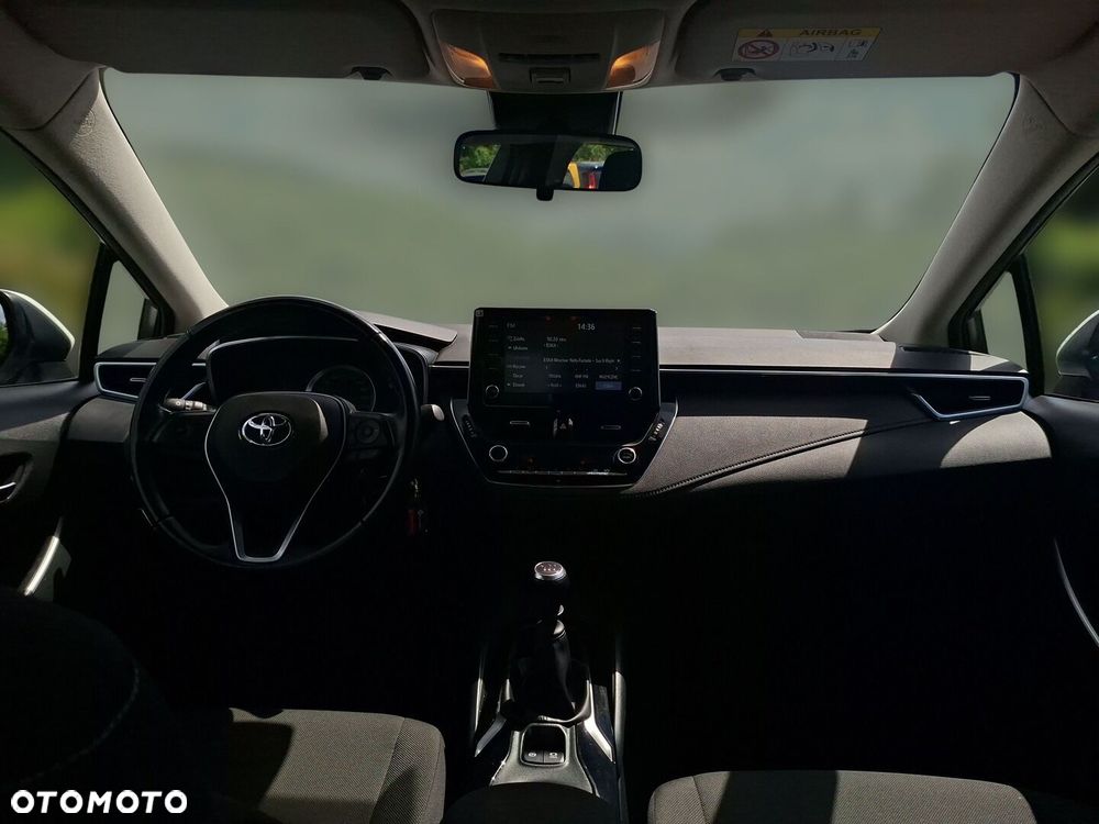 Toyota Corolla - 14
